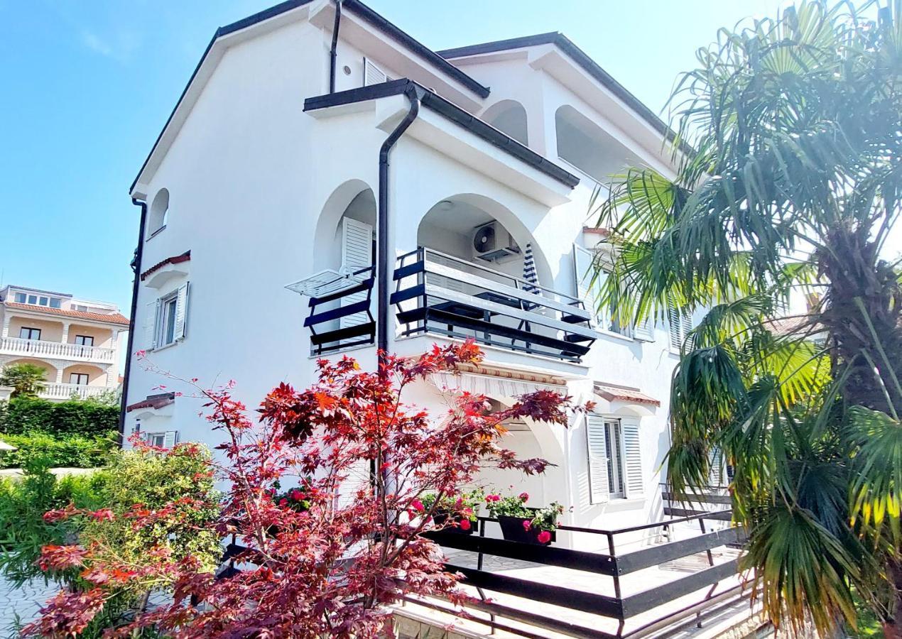 Apartments Bella Vita 2 مالينسكا المظهر الخارجي الصورة