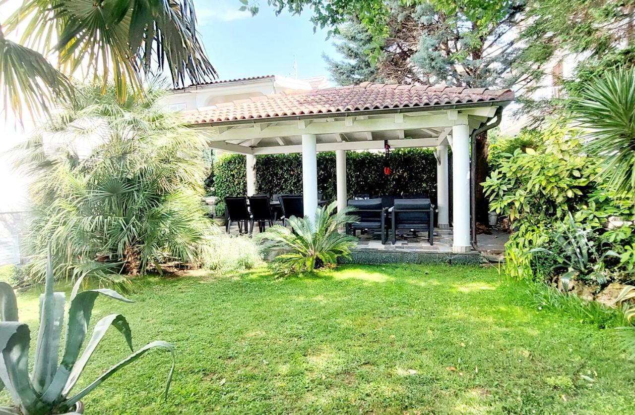 Apartments Bella Vita 2 مالينسكا المظهر الخارجي الصورة