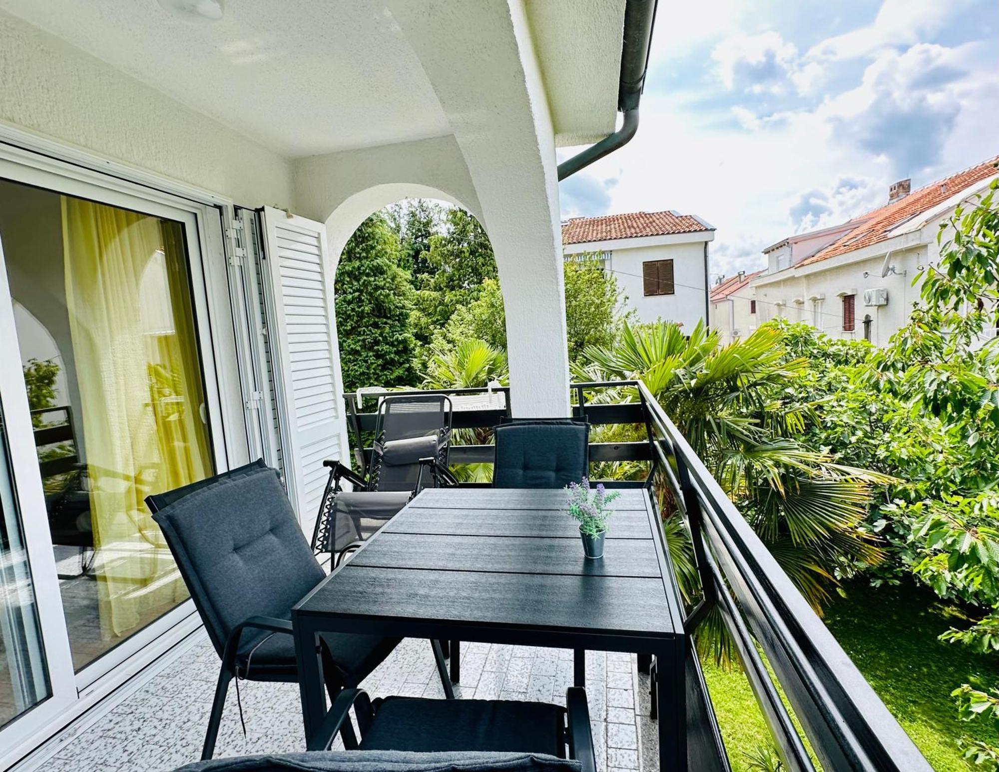Apartments Bella Vita 2 مالينسكا المظهر الخارجي الصورة